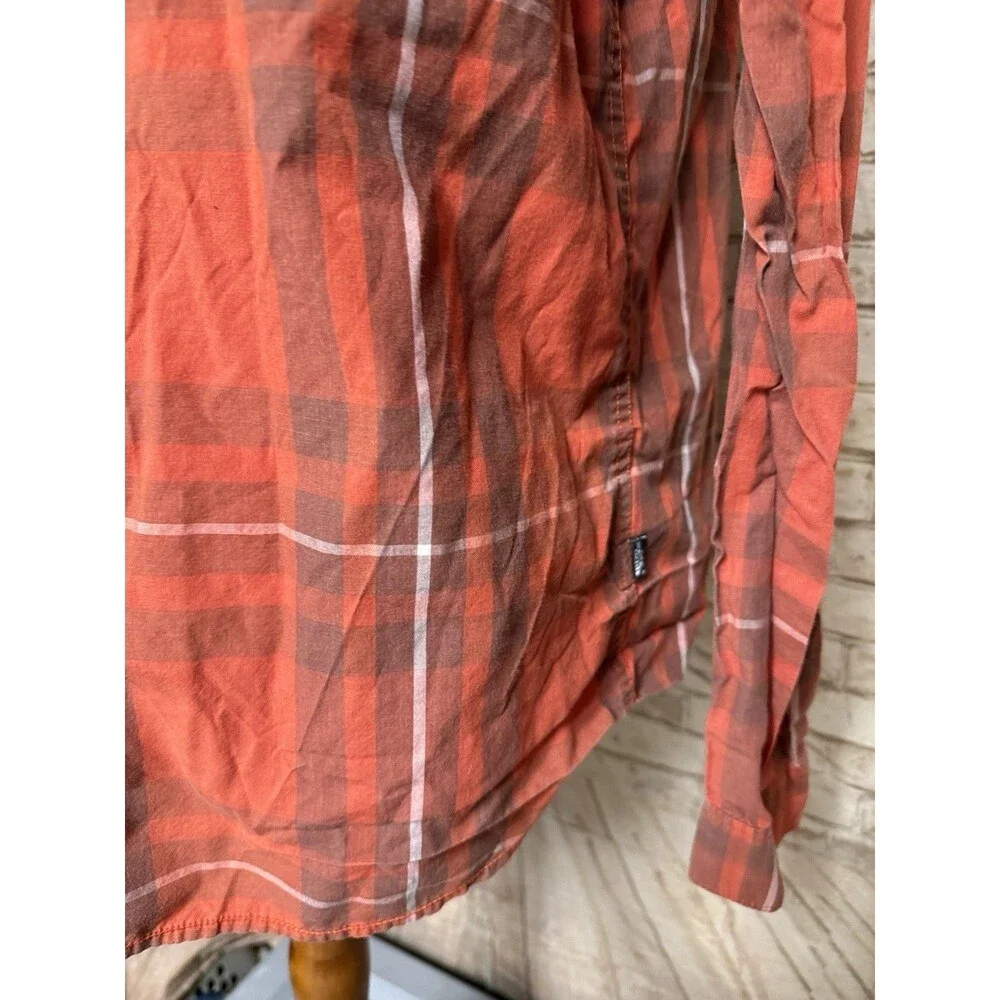 North Face Shirt Mens Medium‎ Long Sleeve Button Front Plaid Lightweight Pocket